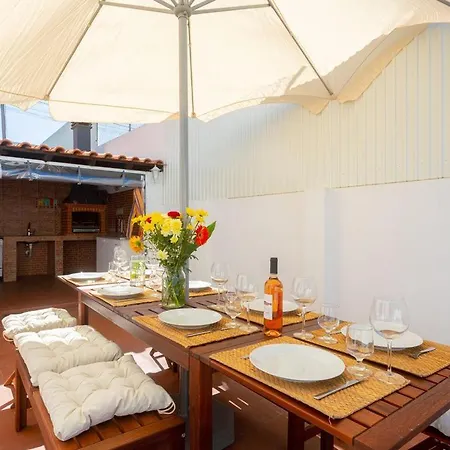 Solmar - Portuguese Style 4 Bedroom For 8 People - Private Pool - Table Tennis - Badmint 차르네카