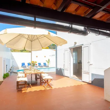 빌라 Solmar - Portuguese Style 4 Bedroom For 8 People - Private Pool - Table Tennis - Badmint